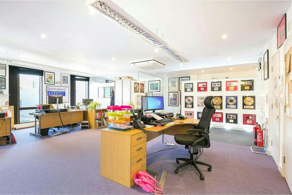 Property photo 2 of 14 1E3760406Dabe930754B2E4Bf5d413d0Thetimberyardunit15Drysdalestreetn16Ndhoxtonshoreditchofficestudiointernal4Dominionlondon.Jpg