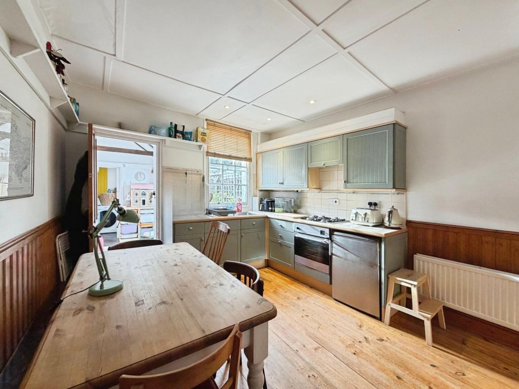 Property photo 3 of 12 Pbox-Img.Jpg