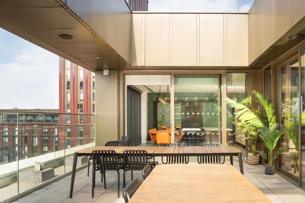 Property photo 2 of 27 Vita Living Circle Square - 19.Jpg