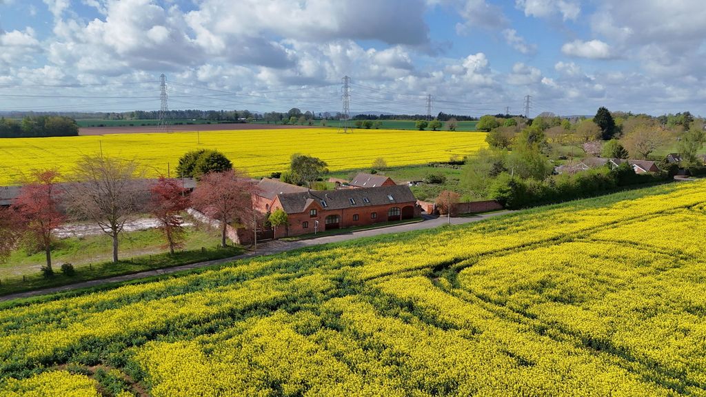 Property photo 2 of 68