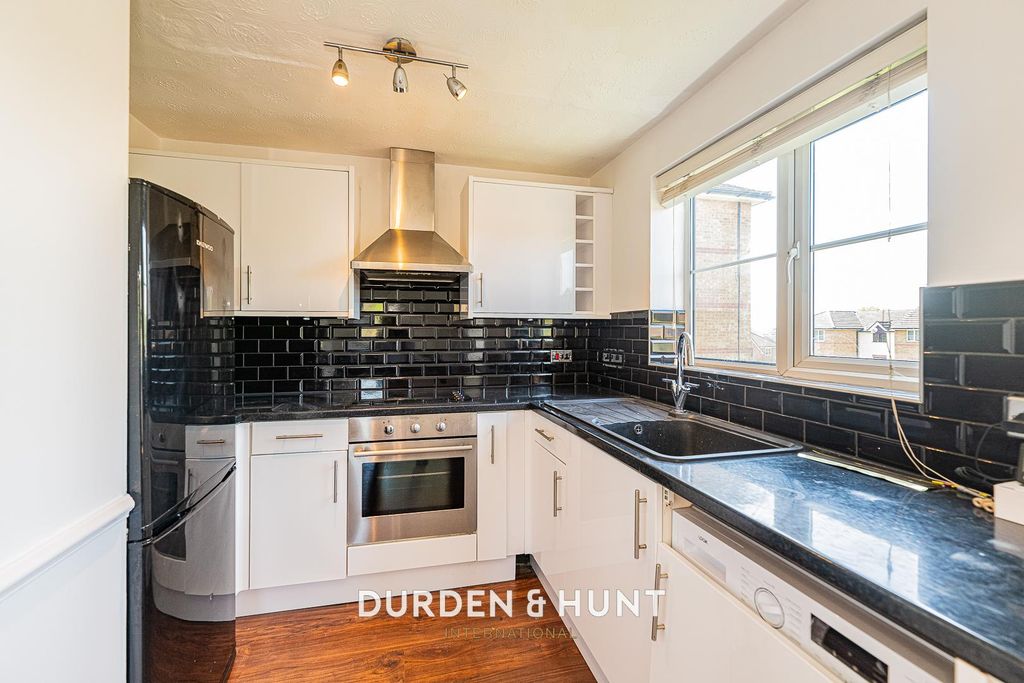 Property photo 3 of 10 Higham-12.Jpg