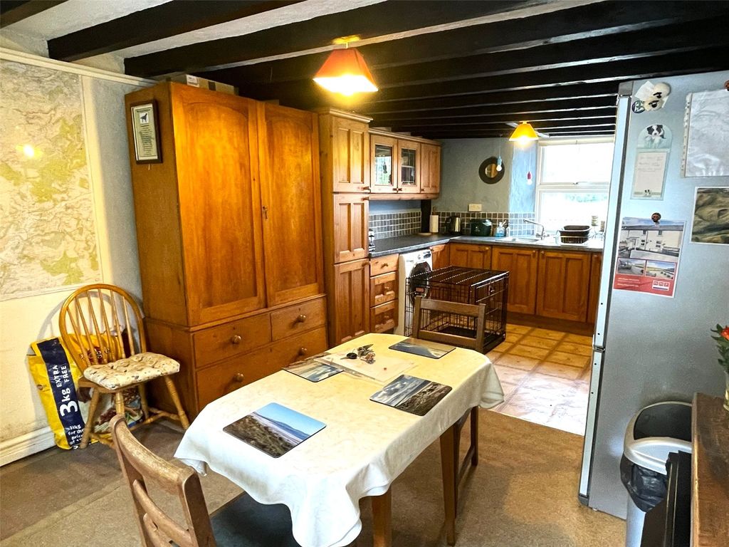 Property photo 3 of 11 Picture No. 34
