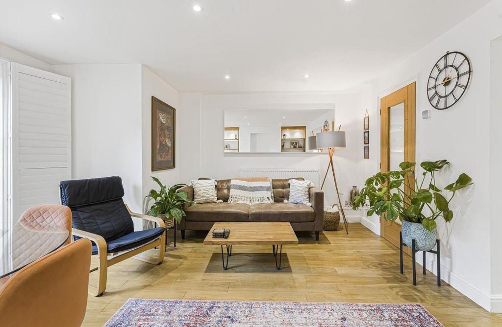 Property photo 2 of 8 2.Jpg