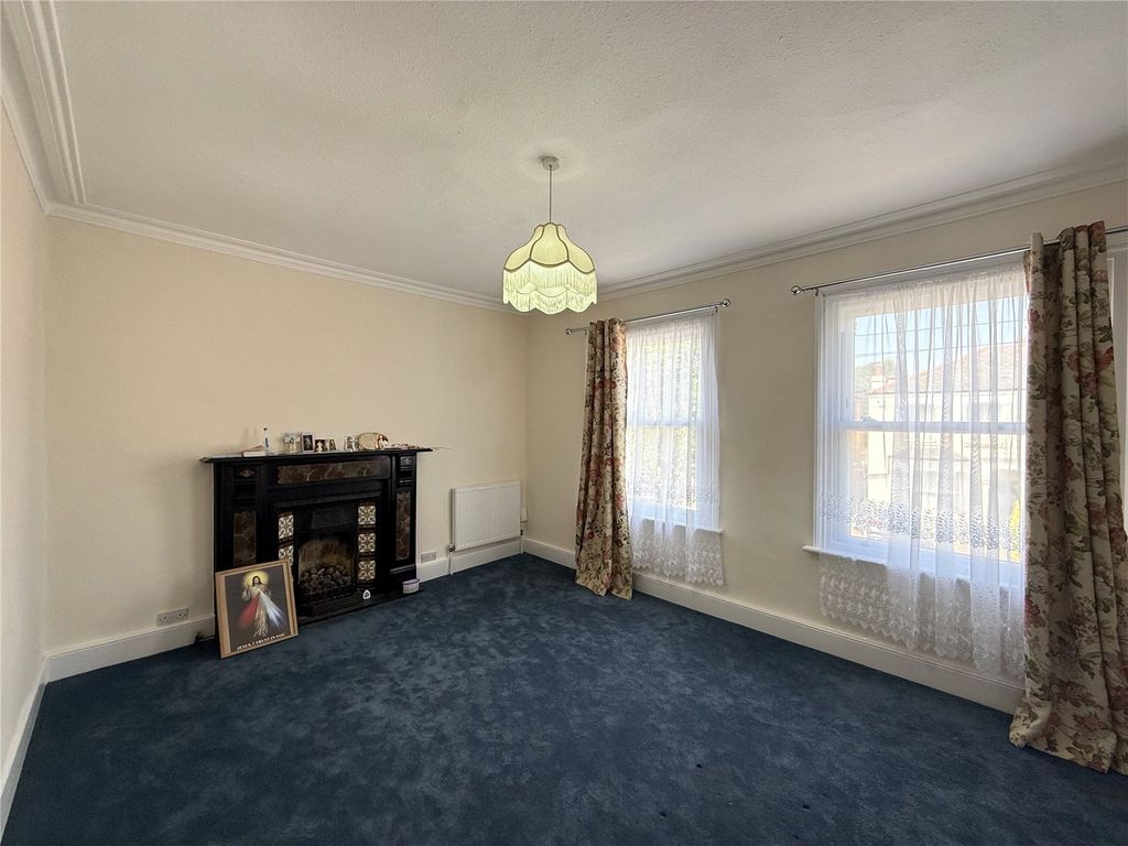 Property photo 1 of 5 Picture No. 11