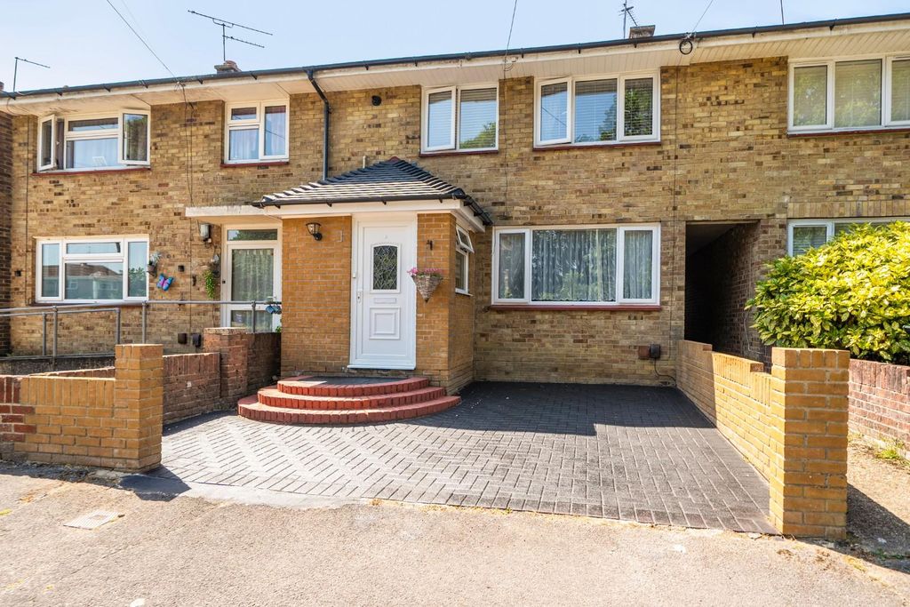 Property photo 1 of 14 1484131-20-6A3d1Dd281Af6.Jpg