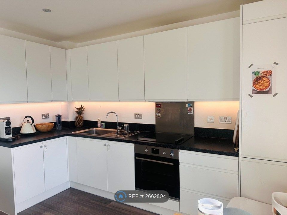 Property photo 2 of 5 Kitchen