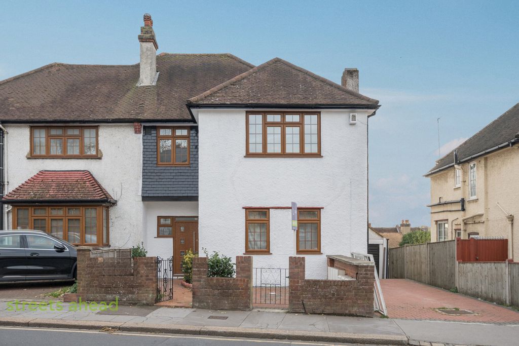 Property photo 1 of 25 A1351F26-745B-4d1...