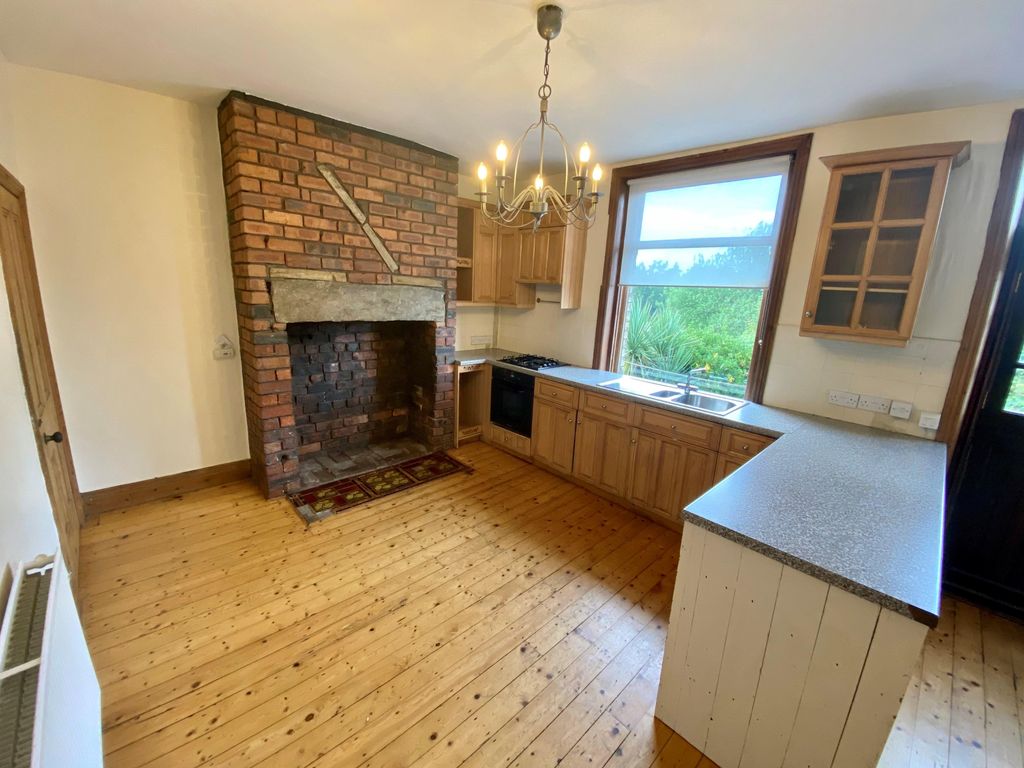 Property photo 2 of 9 0 General