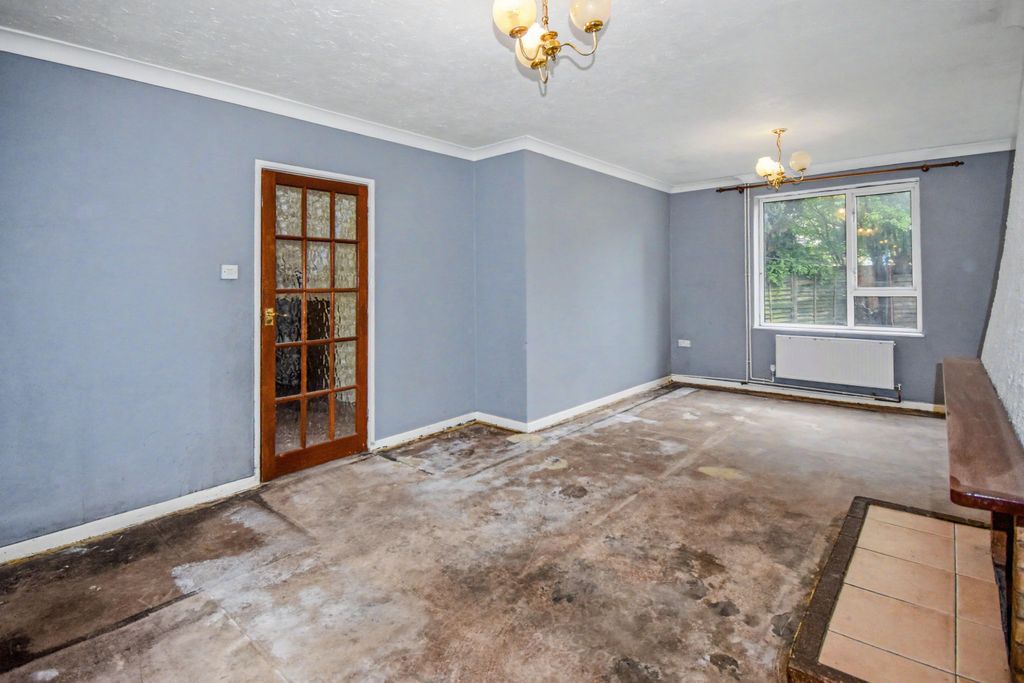 Property photo 2 of 17 11 Rockingham Road, West Earlham, Norwich, Norfolk, Nr5 8Hz