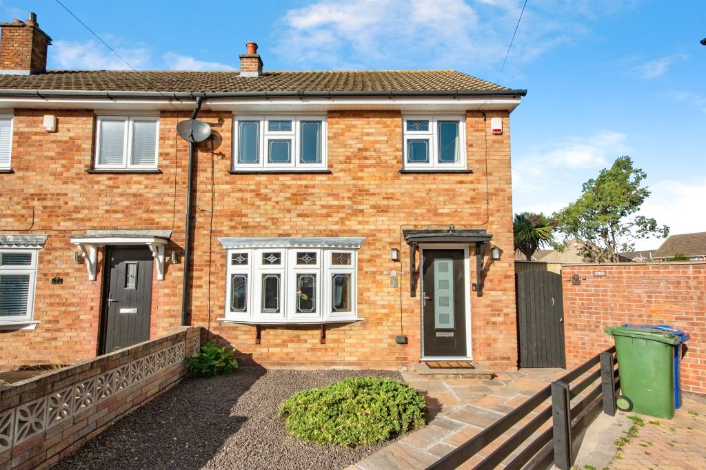 Property photo 1 of 18