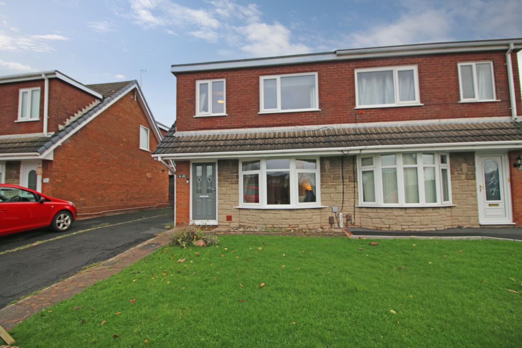 Property photo 2 of 15