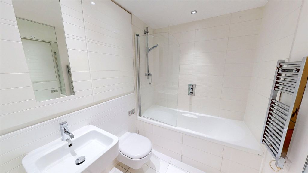 Property photo 3 of 7 Picture No. 02