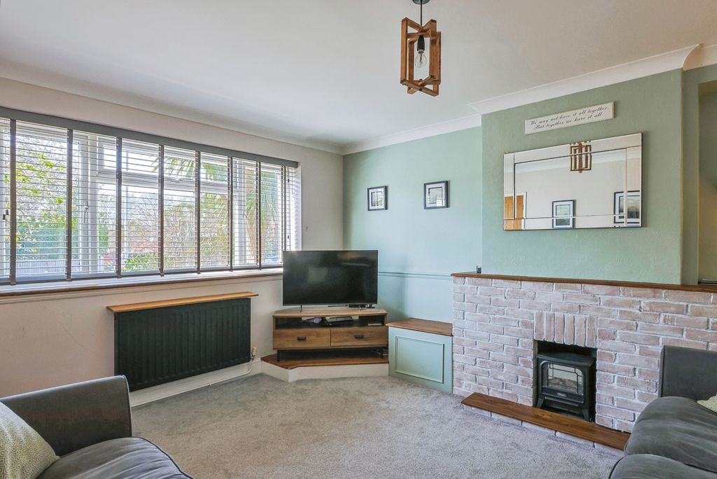 Property photo 3 of 25 Pbox-Img.Jpg