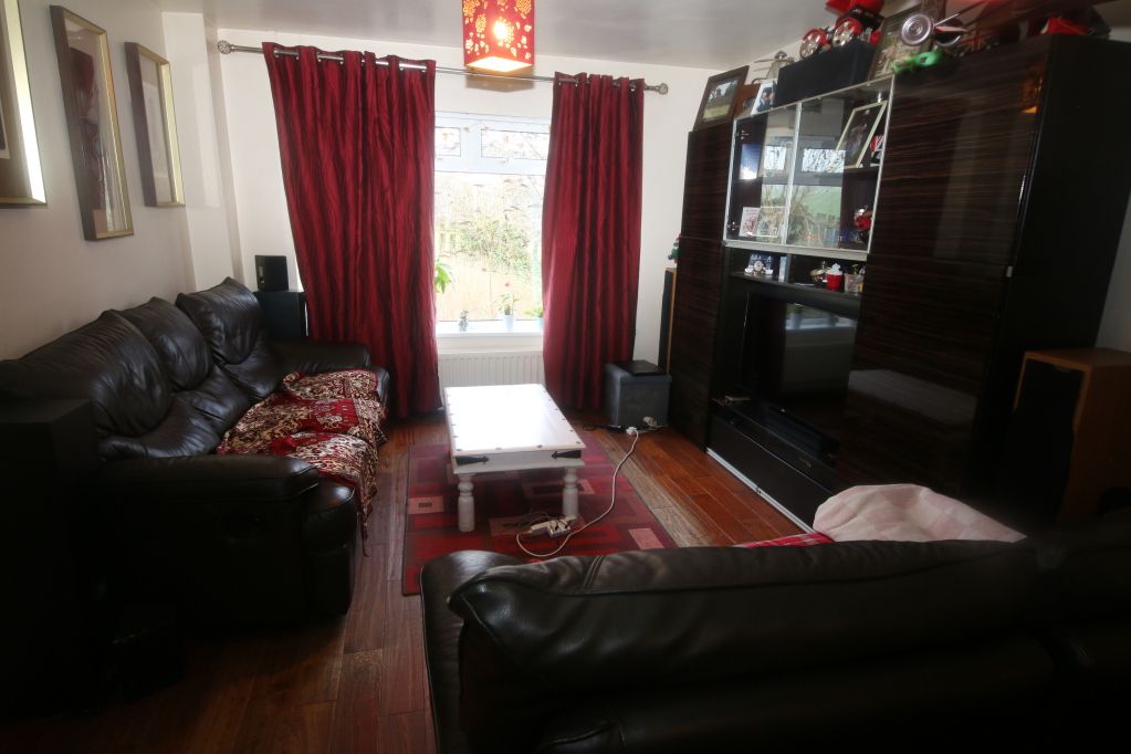 Property photo 3 of 9 Picture No. 14