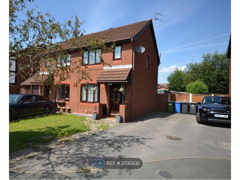 Property photo 2 of 12