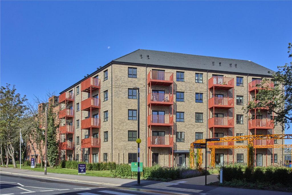 Property photo 1 of 9 Tayfen Court