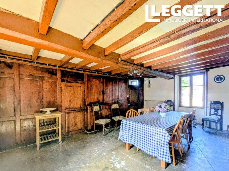 Property photo 3 of 10