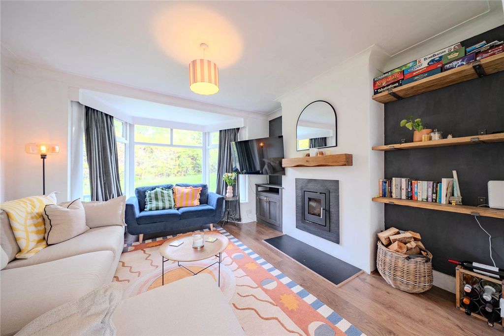 Property photo 2 of 14 Picture No. 25