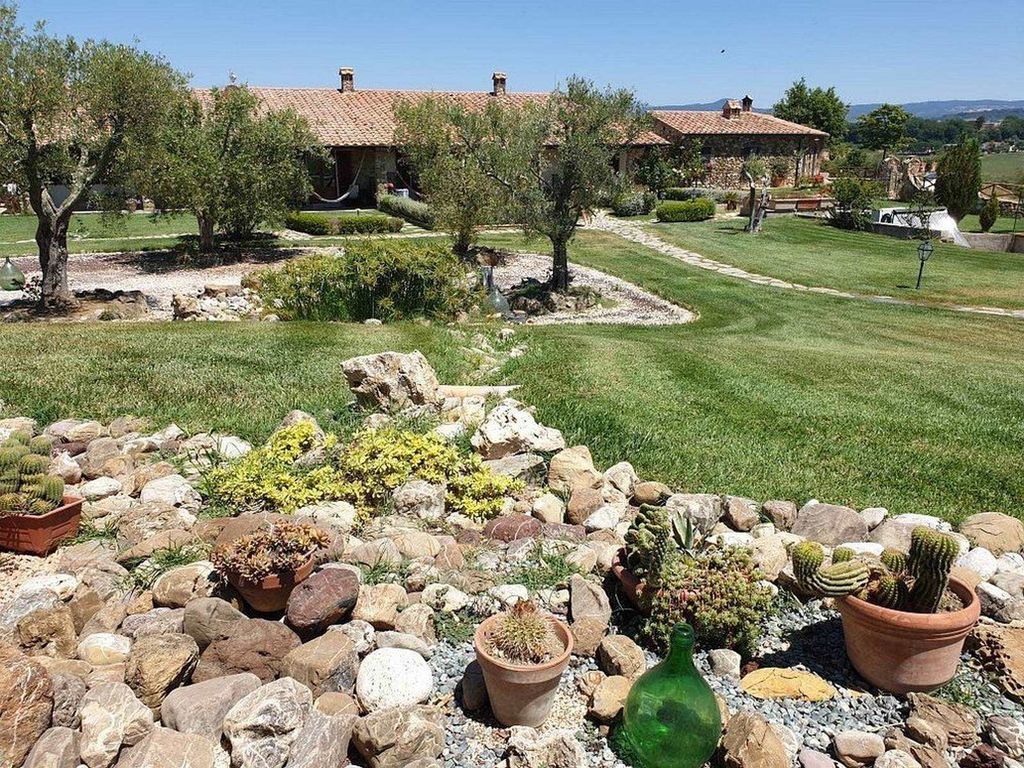 Property photo 3 of 30