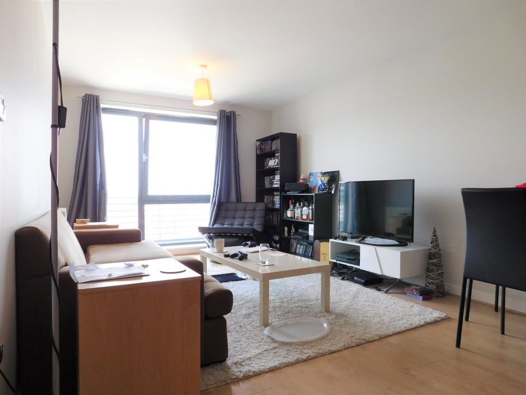 Property photo 2 of 5