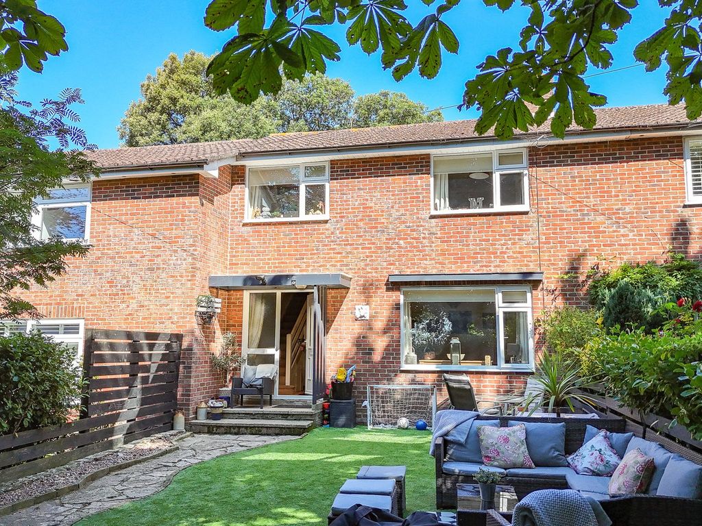 Property photo 2 of 16