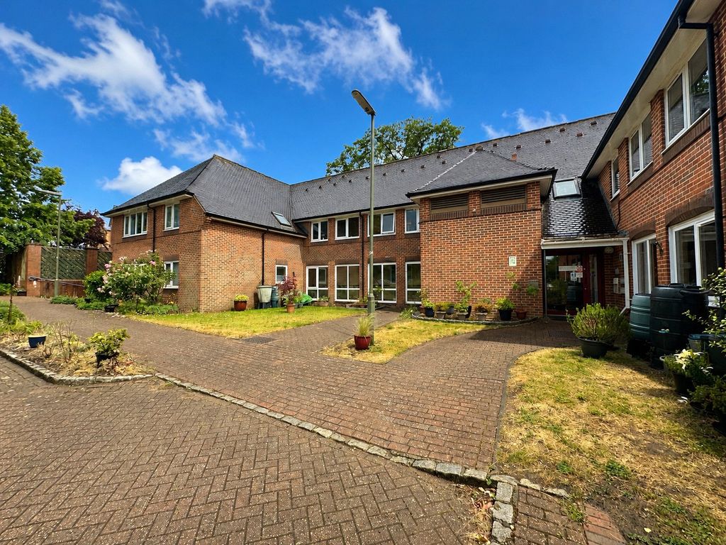 Property photo 1 of 7 Picture No. 27