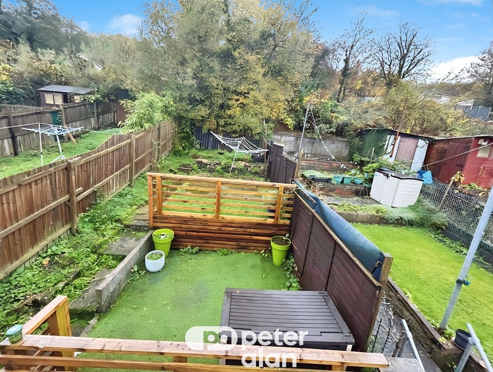 Property photo 2 of 15 Garden