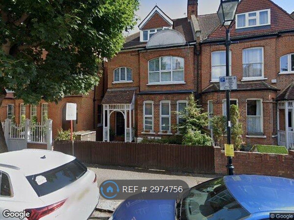 Property photo 2 of 12