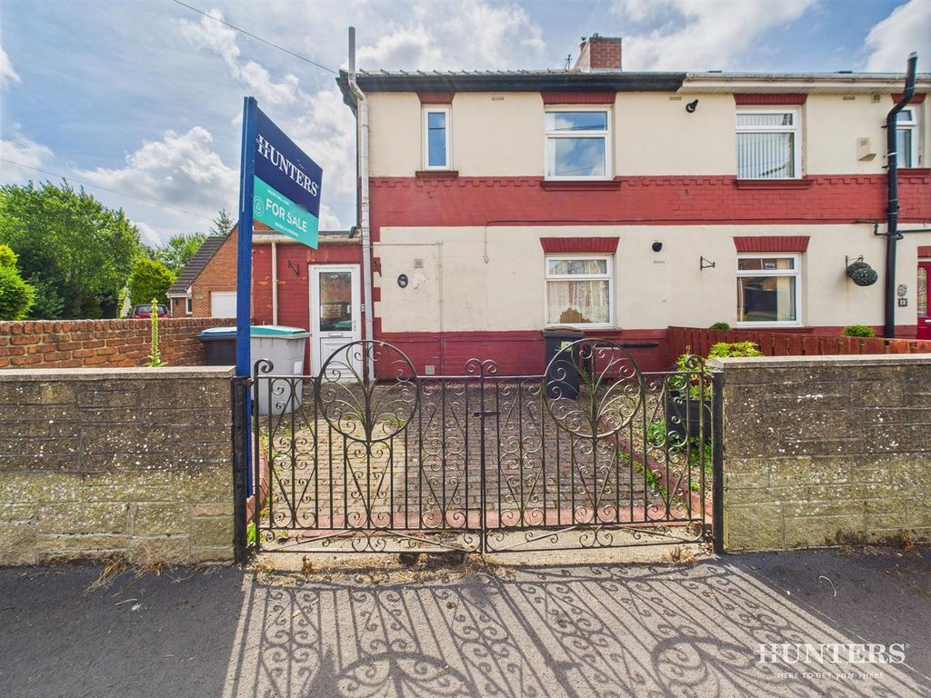 Property photo 1 of 18 Cam03792G0-Pr0292-Still018.Jpg