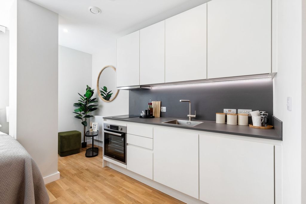 Property photo 1 of 14 Kitchen