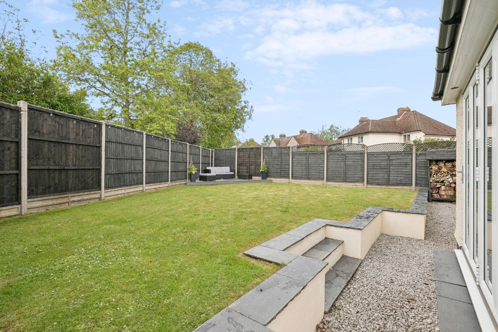 Property photo 3 of 24 4990934