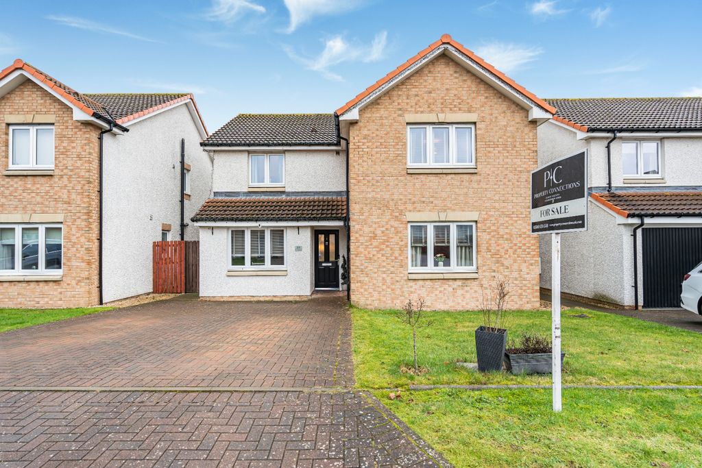 Property photo 1 of 44 4825093