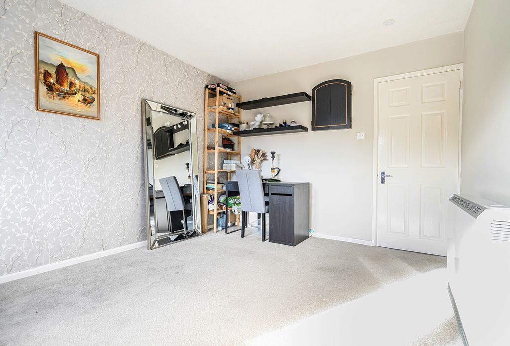 Property photo 3 of 15 1347241-19-68c13B...
