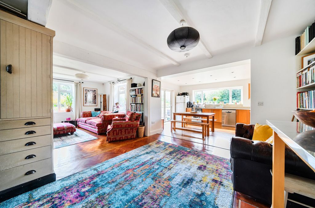 Property photo 2 of 20 1430025-9-69Ceb00...