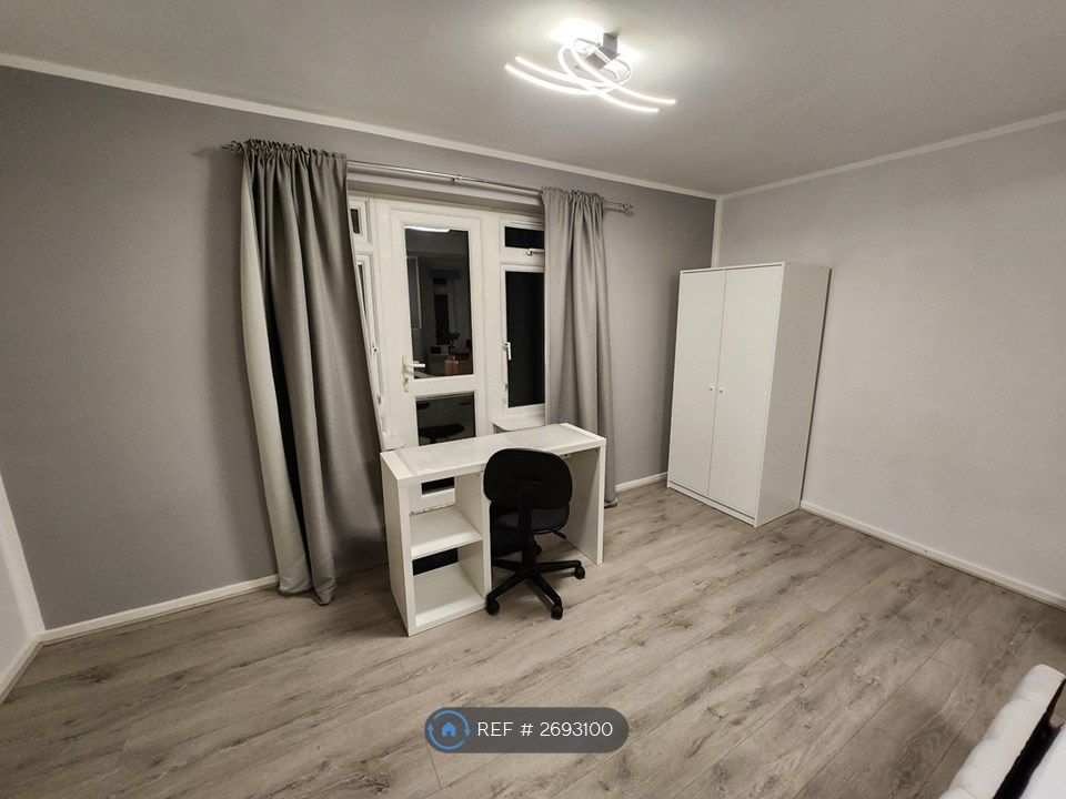 Property photo 2 of 2