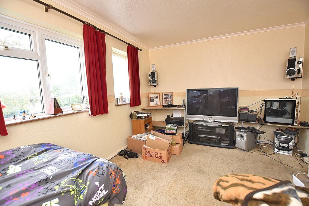 Property photo 2 of 9 Picture No. 03