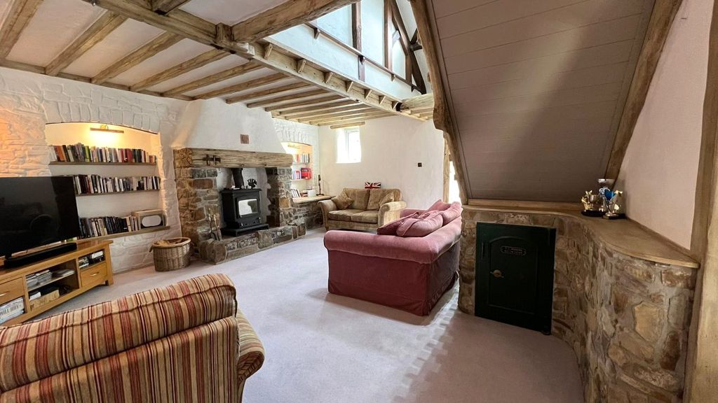 Property photo 3 of 40 Picture No. 58