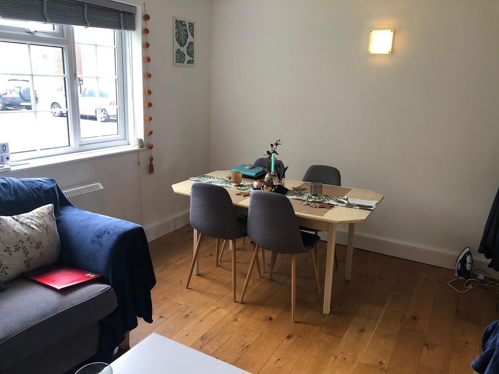 Property photo 2 of 6 Living Room