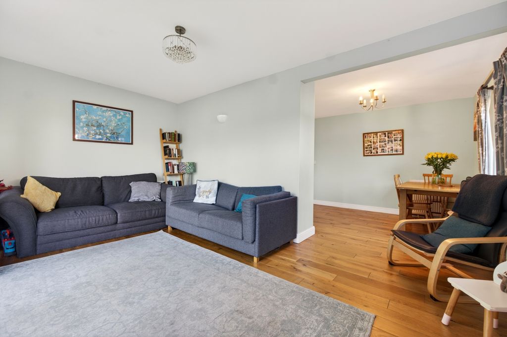 Property photo 3 of 12 Living Room (2)