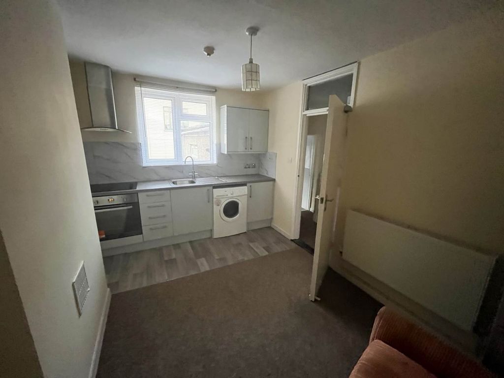 Property photo 3 of 5 Image002