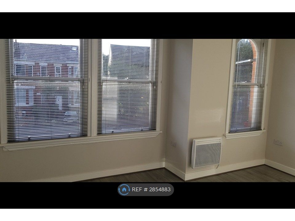 Property photo 3 of 7 Plenty Of Natural Light