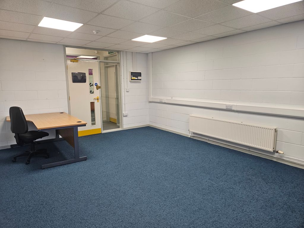 Property photo 1 of 4