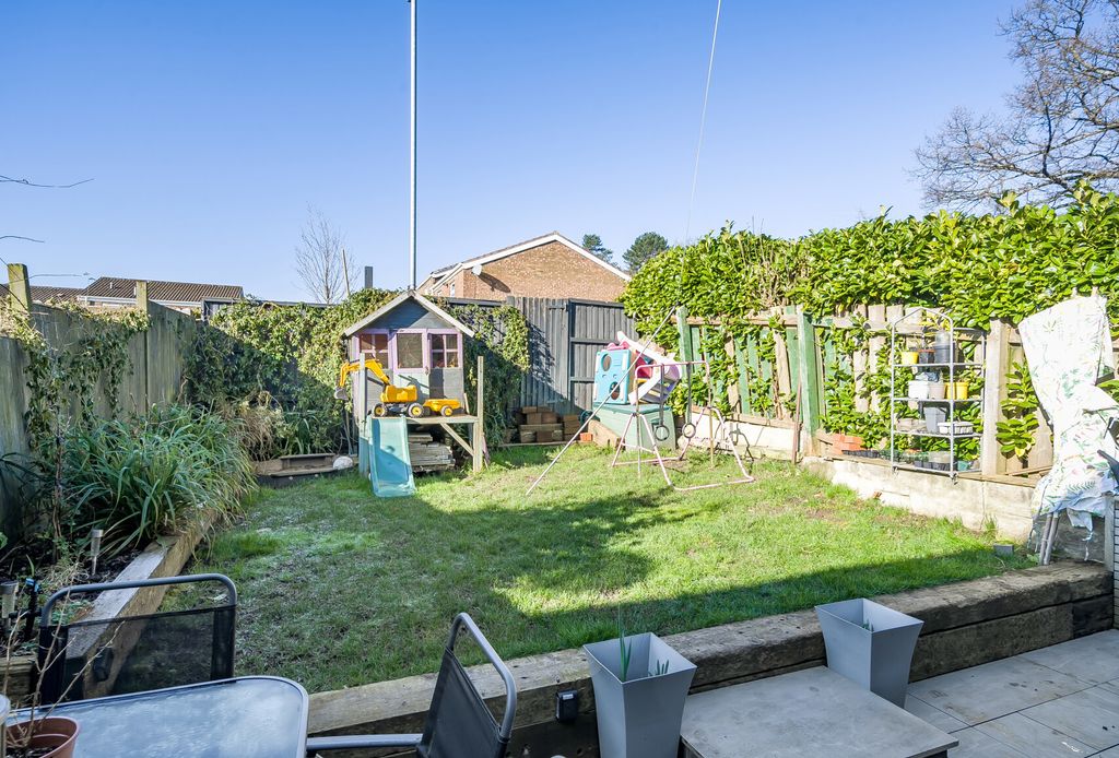 Property photo 3 of 16 Picture 3