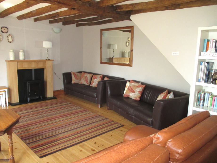 Property photo 2 of 11 ,Lounge-3.Jpg