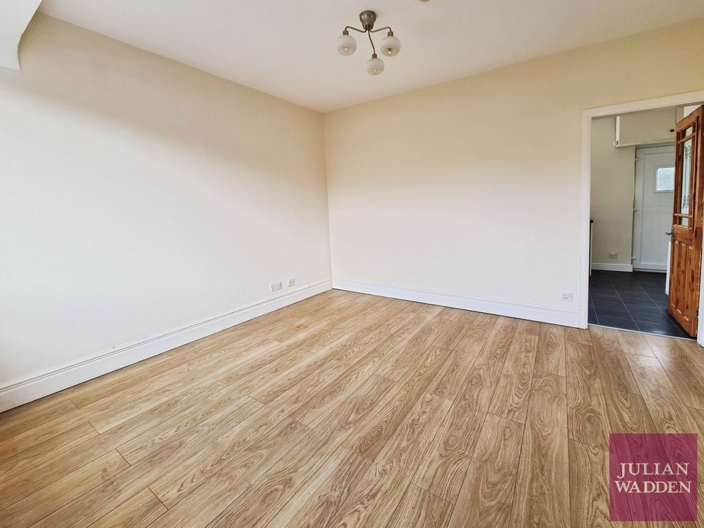 Property photo 3 of 14 Picture No. 12