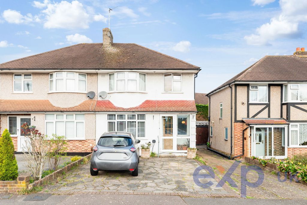 Property photo 2 of 19