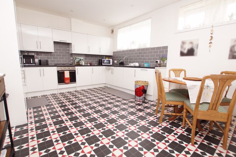 Property photo 3 of 13 Kitchen/ Diner