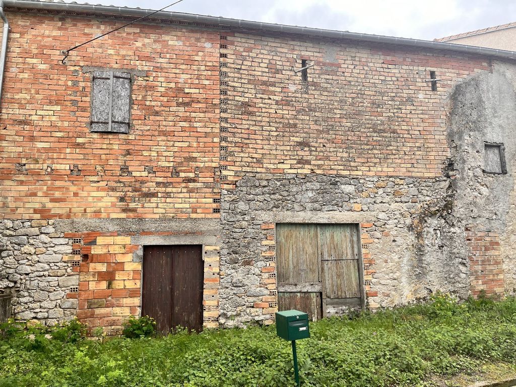 Property photo 3 of 10