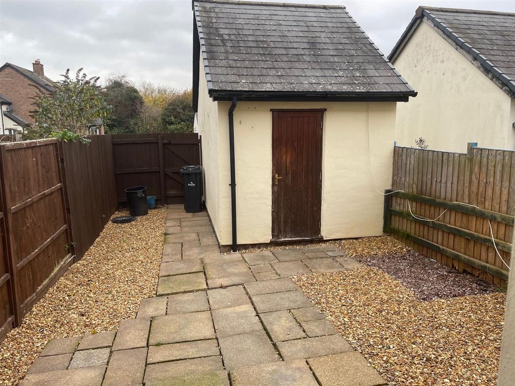 Property photo 2 of 11 2.Jpg