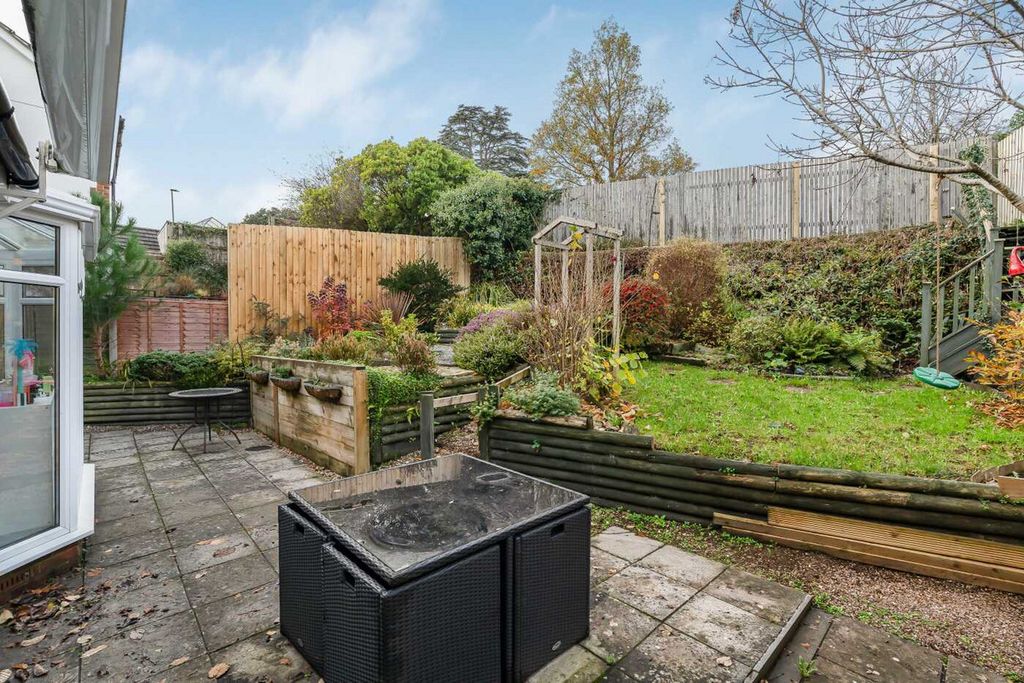 Property photo 3 of 19